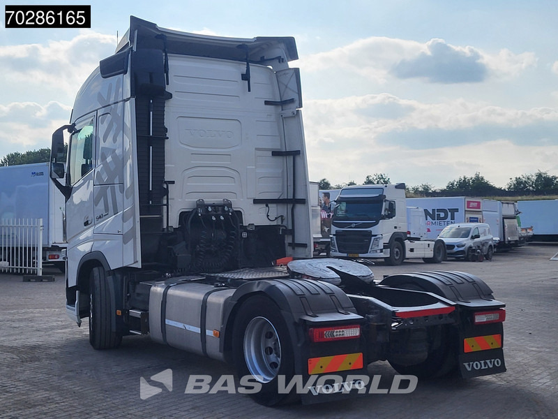 Volvo FH 540 4X2 2x Tanks I-Park Cool ACC Euro 6 - Tracteur routier: photos 2 Volvo FH 540 4X2 2x Tanks I-Park Cool ACC Euro 6 - Tracteur routier: photos 2