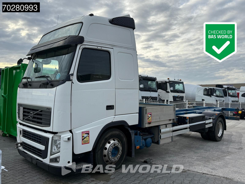 Volvo FH 500 4X2 Defect Engine Globetrotter XL BDF Euro 5 - Camion porte-conteneur/ Caisse mobile: photos 2 Volvo FH 500 4X2 Defect Engine Globetrotter XL BDF Euro 5 - Camion porte-conteneur/ Caisse mobile: photos 2