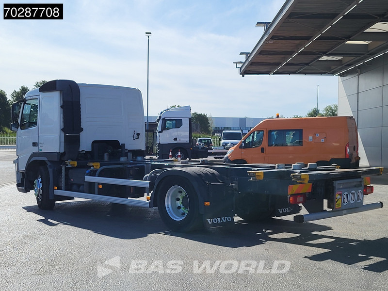 Volvo FM 330 4X2 4,60m Wheelbase BDF Automatic Euro 5 - Camion porte-conteneur/ Caisse mobile: photos 2 Volvo FM 330 4X2 4,60m Wheelbase BDF Automatic Euro 5 - Camion porte-conteneur/ Caisse mobile: photos 2