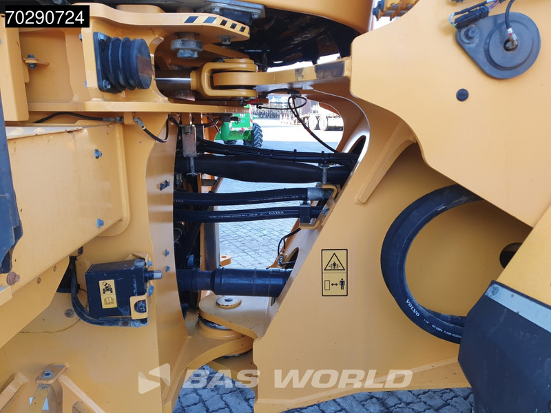 Chargeuse sur pneus Volvo L180 H CDC: photos 20
