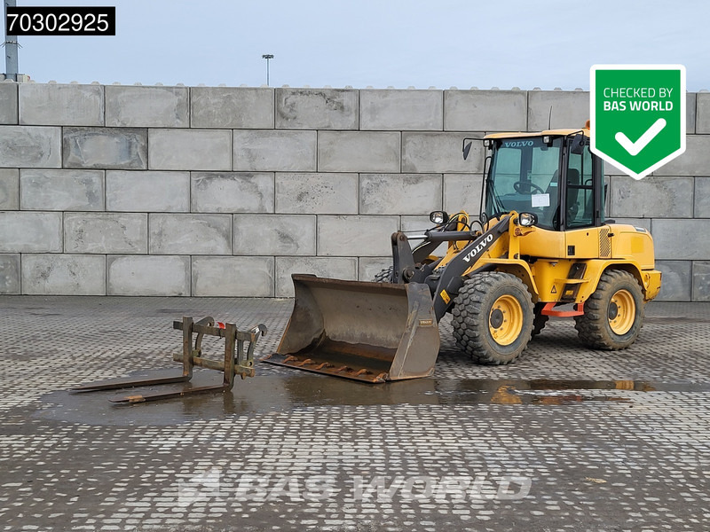 Volvo L30 G - Chargeuse sur pneus: photos 1 Volvo L30 G - Chargeuse sur pneus: photos 1