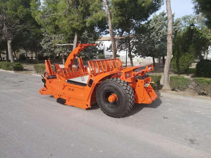 Agrotécnica TH48 - Décapeuse: photos 2 Agrotécnica TH48 - Décapeuse: photos 2