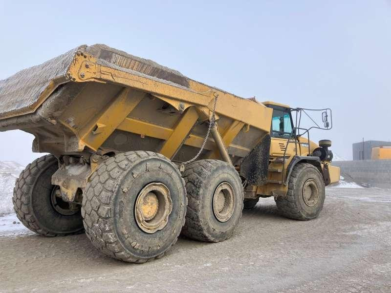 Bell B40D 6X6 - Tombereau articulé: photos 5 Bell B40D 6X6 - Tombereau articulé: photos 5