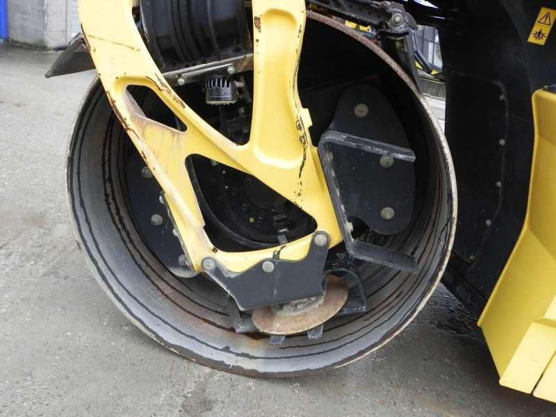 Bomag BW174AP-4 AM II - Rouleau compresseur: photos 5 Bomag BW174AP-4 AM II - Rouleau compresseur: photos 5