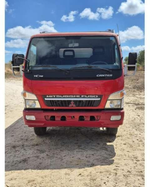 Mitsubishi FUSO CANTER 7C18 - Camion: photos 5 Mitsubishi FUSO CANTER 7C18 - Camion: photos 5