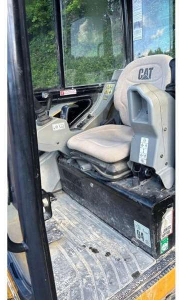 Caterpillar 302.5C - Mini pelle: photos 4 Caterpillar 302.5C - Mini pelle: photos 4