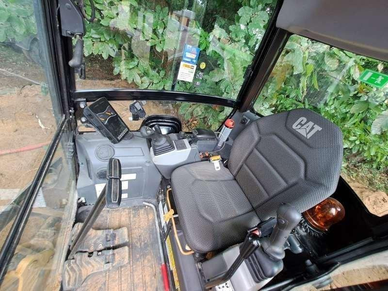 Caterpillar 302 - Mini pelle: photos 4 Caterpillar 302 - Mini pelle: photos 4