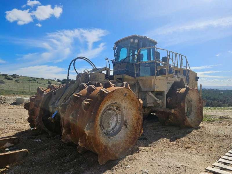 Caterpillar 836H - Compacteur à pieds de mouton/ Monocylindre: photos 4 Caterpillar 836H - Compacteur à pieds de mouton/ Monocylindre: photos 4