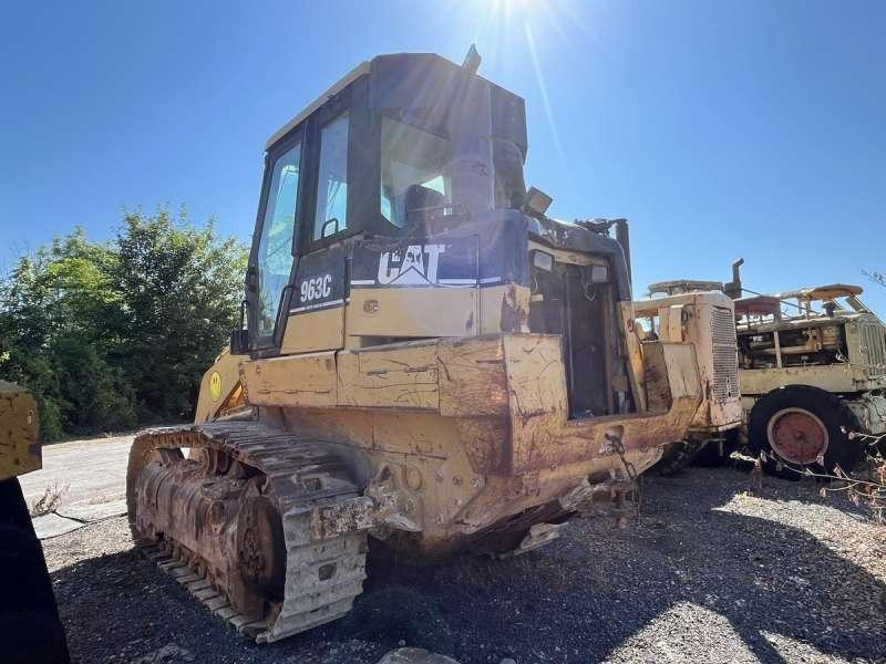 Chargeuse sur chenilles Caterpillar 963C - POUR PIECES: photos 13