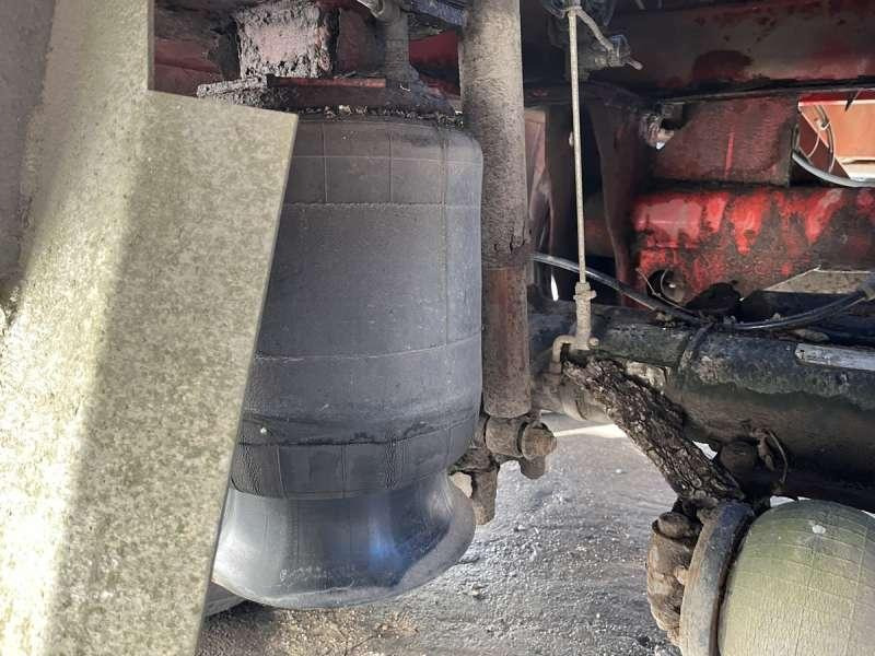 Semi-remorque grumier Fruehauf GRUMIERE 3 ESSIEUX: photos 31