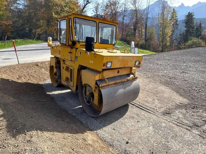 Hamm Compacteur Tandem / Double Billes DV 8.22 - Rouleau compresseur: photos 4 Hamm Compacteur Tandem / Double Billes DV 8.22 - Rouleau compresseur: photos 4