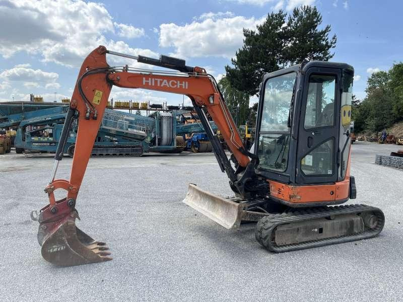 Hitachi ZX33U-5A CLR - Mini pelle: photos 3 Hitachi ZX33U-5A CLR - Mini pelle: photos 3