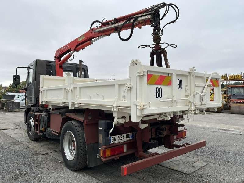 Iveco Camion Benne GRUE TECTOR 130E18 - Camion benne: photos 5 Iveco Camion Benne GRUE TECTOR 130E18 - Camion benne: photos 5