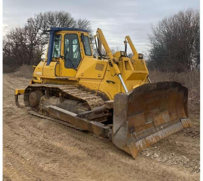 Komatsu D65EX-12 - Bulldozer: photos 1 Komatsu D65EX-12 - Bulldozer: photos 1