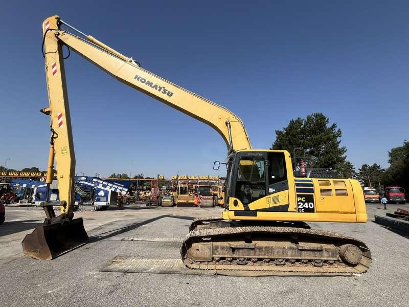 Komatsu PC240LC-10 - Pelle de manutention: photos 3 Komatsu PC240LC-10 - Pelle de manutention: photos 3