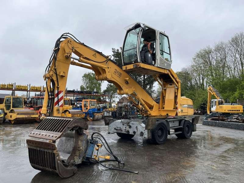 Liebherr A316 LITRONIC - Pelle de manutention: photos 2 Liebherr A316 LITRONIC - Pelle de manutention: photos 2