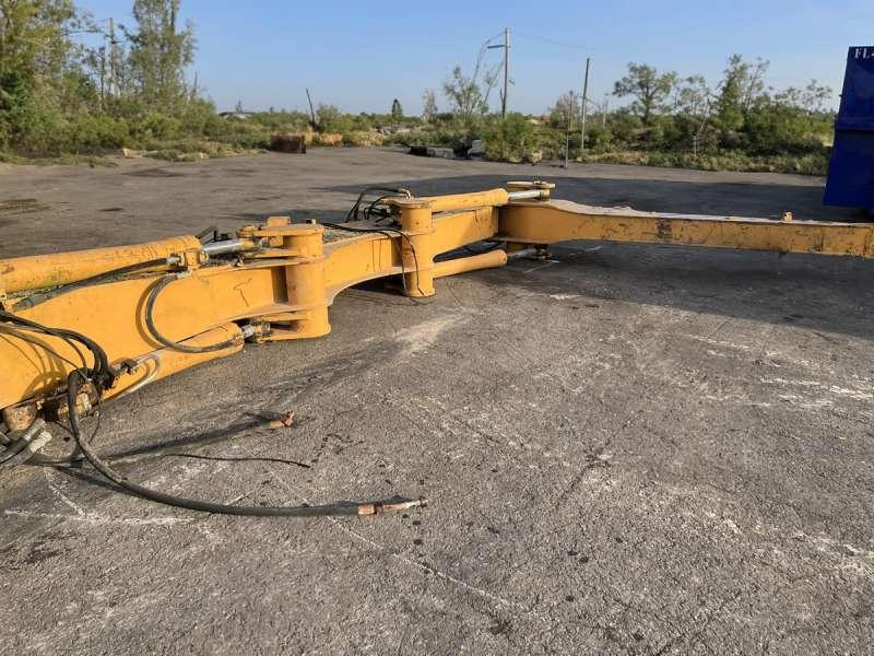 Pelle sur pneus Liebherr A316 - POUR PIECES: photos 20