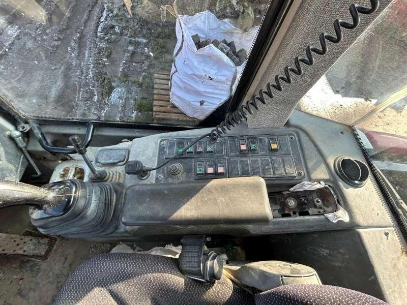 Valet de ferme Liebherr L506 Stereo: photos 19