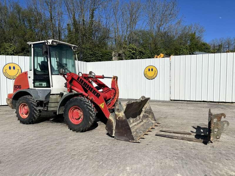 Liebherr L506 Stereo - Chargeuse sur pneus: photos 1 Liebherr L506 Stereo - Chargeuse sur pneus: photos 1