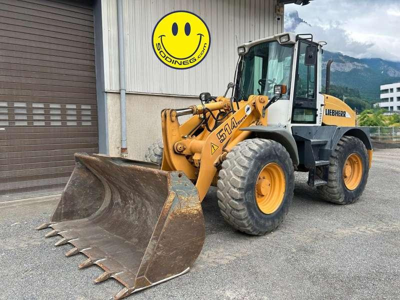 Liebherr L514 Stereo - Chargeuse sur pneus: photos 1 Liebherr L514 Stereo - Chargeuse sur pneus: photos 1