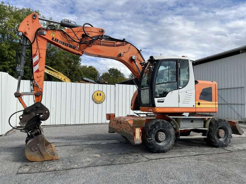 Liebherr Pelle sur Pneus A918 COMPACT - Pelle sur pneus: photos 1 Liebherr Pelle sur Pneus A918 COMPACT - Pelle sur pneus: photos 1