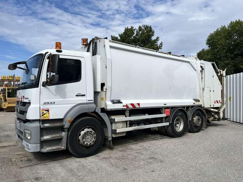 Mercedes AXOR 2533 - Benne à ordures ménagères: photos 3 Mercedes AXOR 2533 - Benne à ordures ménagères: photos 3