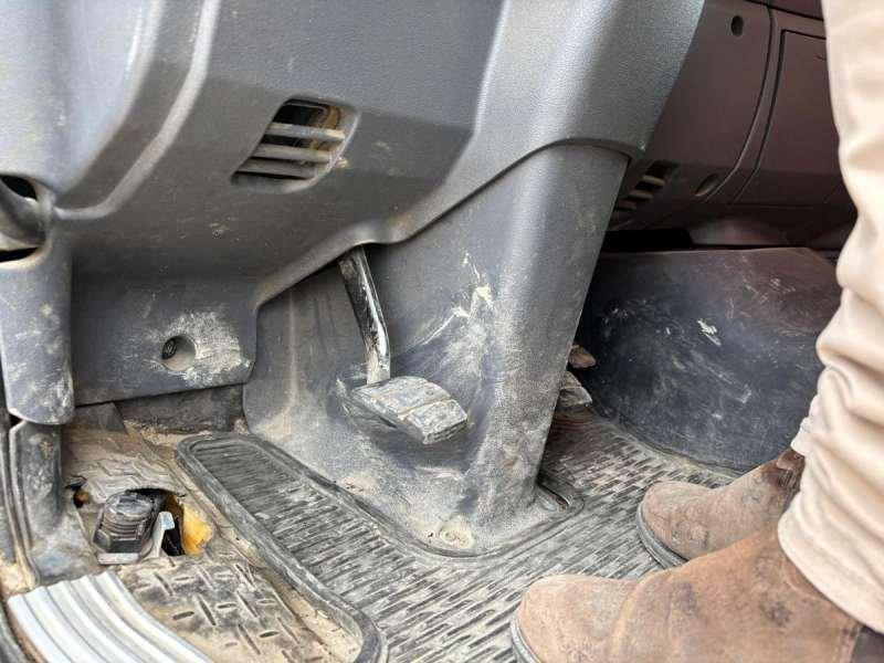 Camion plateau Scania R420: photos 28 Camion plateau Scania R420: photos 28