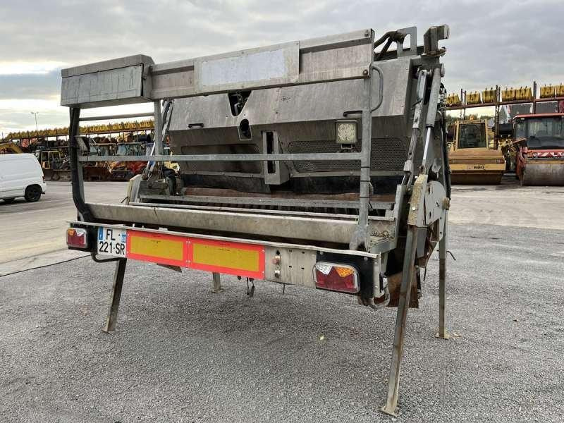 Secmair Gravillonneur VEYMONT - Travaux routiers: photos 3 Secmair Gravillonneur VEYMONT - Travaux routiers: photos 3