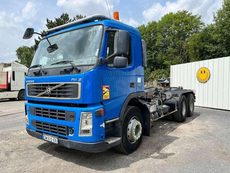 Volvo Camion Ampliroll FM12 - 340 - Camion ampliroll: photos 2 Volvo Camion Ampliroll FM12 - 340 - Camion ampliroll: photos 2