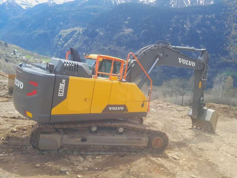 Volvo EC220ENH - Pelle sur chenille: photos 2 Volvo EC220ENH - Pelle sur chenille: photos 2