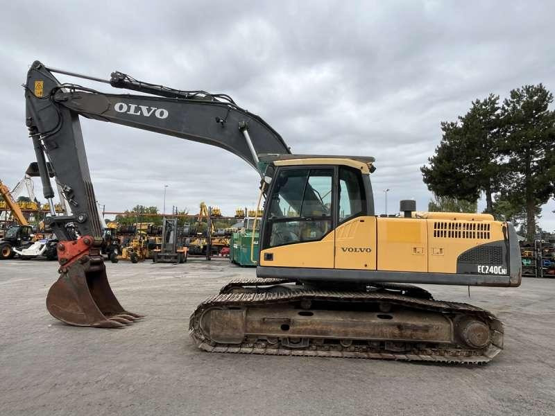 Volvo EC240CNL - Pelle sur chenille: photos 4 Volvo EC240CNL - Pelle sur chenille: photos 4