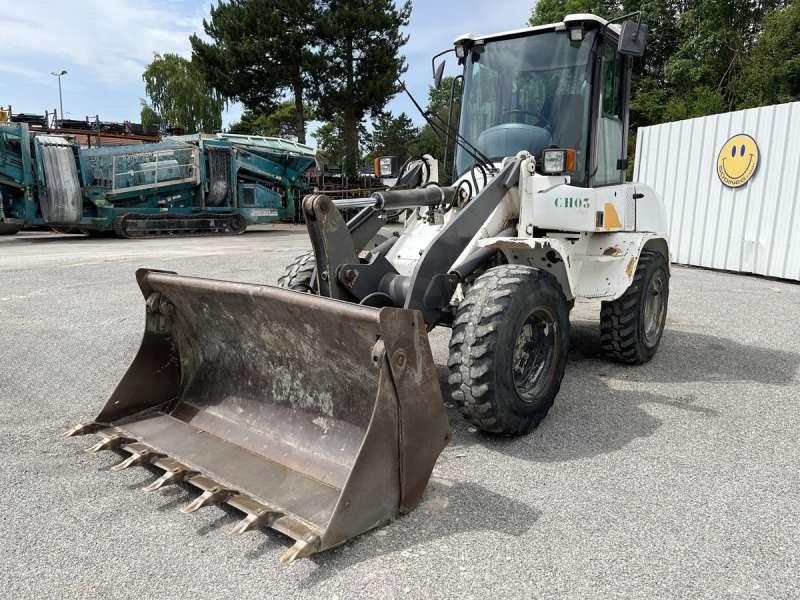Volvo L30B-Z/X - Valet de ferme: photos 2 Volvo L30B-Z/X - Valet de ferme: photos 2
