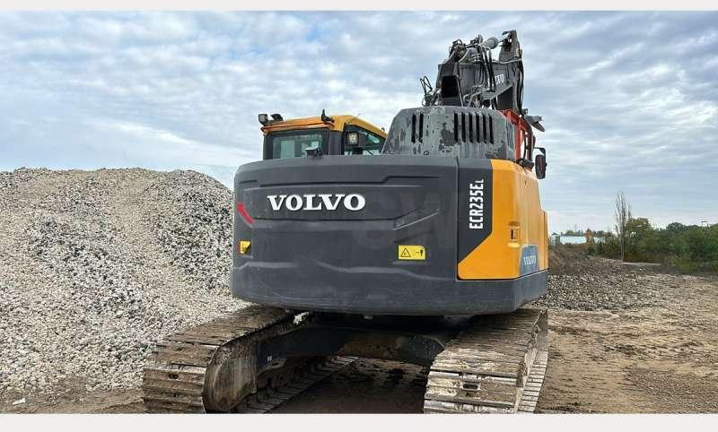 Volvo Pelle sur Chenilles ECR235EL - Pelle sur chenille: photos 3 Volvo Pelle sur Chenilles ECR235EL - Pelle sur chenille: photos 3