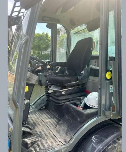 Wacker Neuson WL 38 MACHINE SUISSE - Valet de ferme: photos 4 Wacker Neuson WL 38 MACHINE SUISSE - Valet de ferme: photos 4
