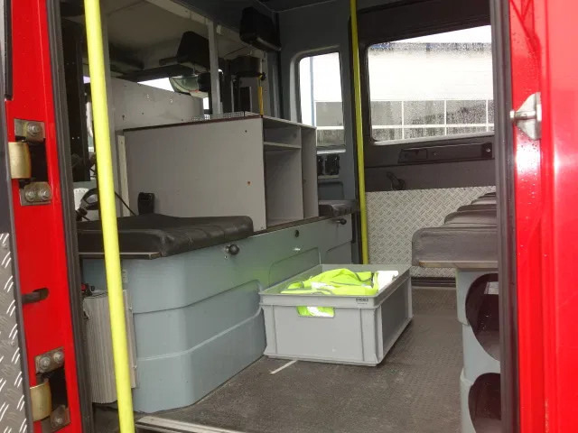 Camion de pompier MAN TGM 15.290 15-280 BOMBEROS FIRE TRUCK, 3000 LITER PER MIN: photos 13