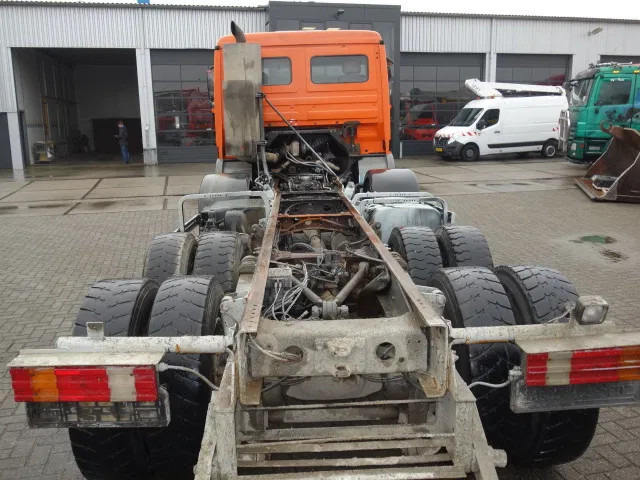 Mercedes-Benz Actros 3235 8x4 steelsprings,manual gearbox - Châssis cabine: photos 4 Mercedes-Benz Actros 3235 8x4 steelsprings,manual gearbox - Châssis cabine: photos 4