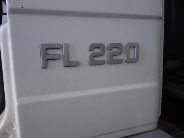 Volvo FL 240 220PK 12000 LITER STEELSPRINGS - Camion citerne: photos 5 Volvo FL 240 220PK 12000 LITER STEELSPRINGS - Camion citerne: photos 5