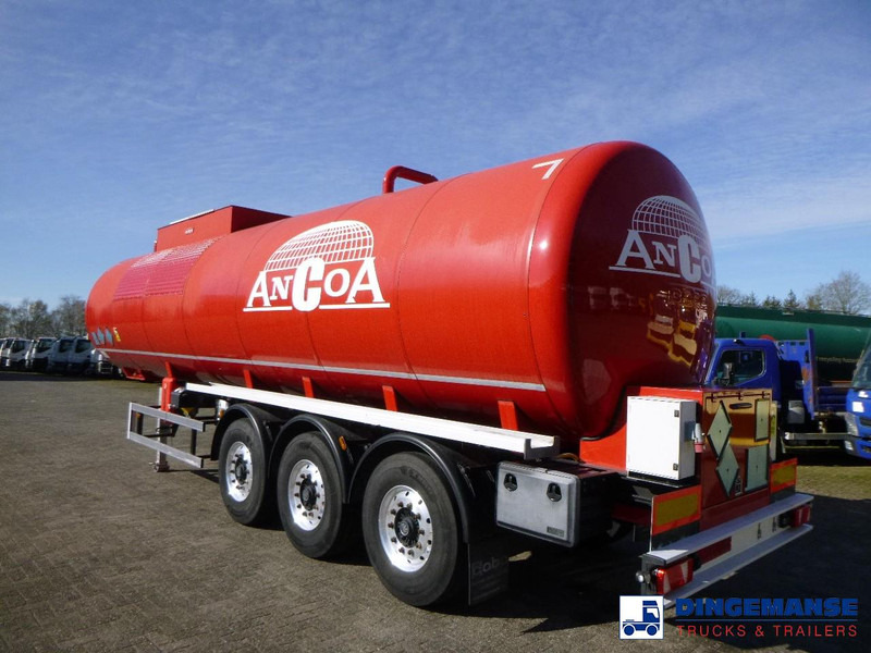 COBO Bitumen tank inox 34 m3 / 1 comp - Semi-remorque citerne: photos 3 COBO Bitumen tank inox 34 m3 / 1 comp - Semi-remorque citerne: photos 3