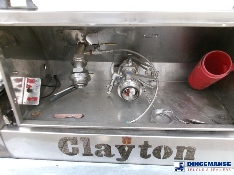 Semi-remorque citerne Clayton Food tank inox 30 m3 / 1 comp: photos 9 Semi-remorque citerne Clayton Food tank inox 30 m3 / 1 comp: photos 9