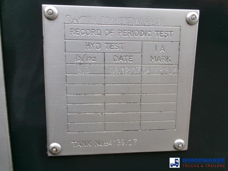 Semi-remorque citerne Clayton Food tank inox 30 m3 / 1 comp: photos 13 Semi-remorque citerne Clayton Food tank inox 30 m3 / 1 comp: photos 13