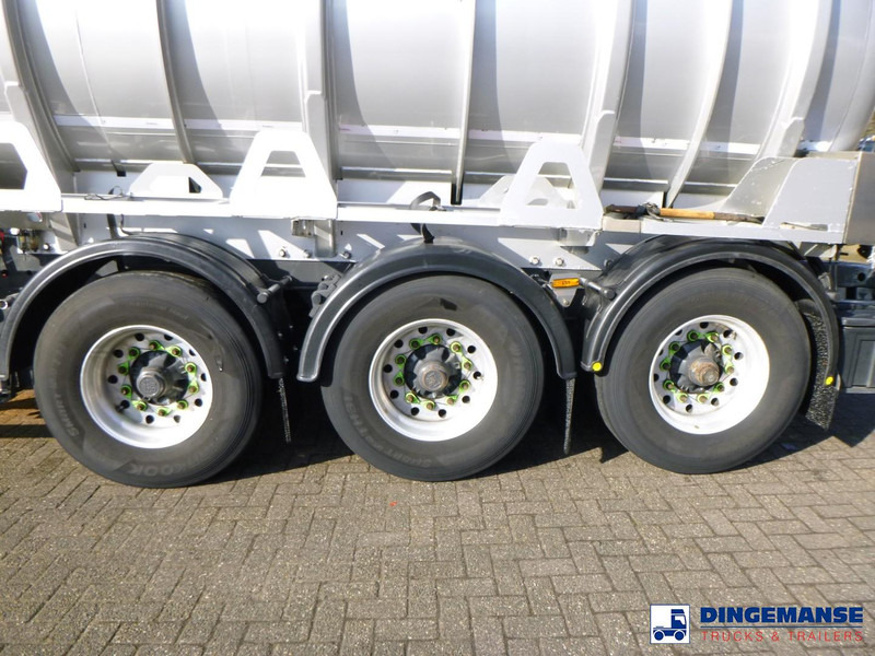 Semi-remorque citerne Crossland Vacuum tank alu 33.4 m3 / 1 comp: photos 6 Semi-remorque citerne Crossland Vacuum tank alu 33.4 m3 / 1 comp: photos 6