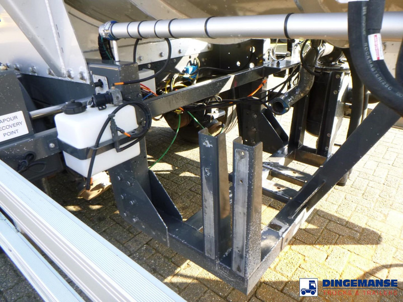 Semi-remorque citerne Crossland Vacuum tank alu 33.4 m3 / 1 comp: photos 20 Semi-remorque citerne Crossland Vacuum tank alu 33.4 m3 / 1 comp: photos 20