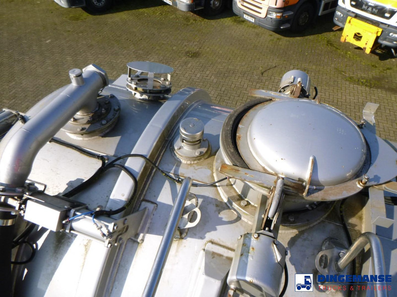 Semi-remorque citerne Crossland Vacuum tank alu 33.4 m3 / 1 comp: photos 16 Semi-remorque citerne Crossland Vacuum tank alu 33.4 m3 / 1 comp: photos 16