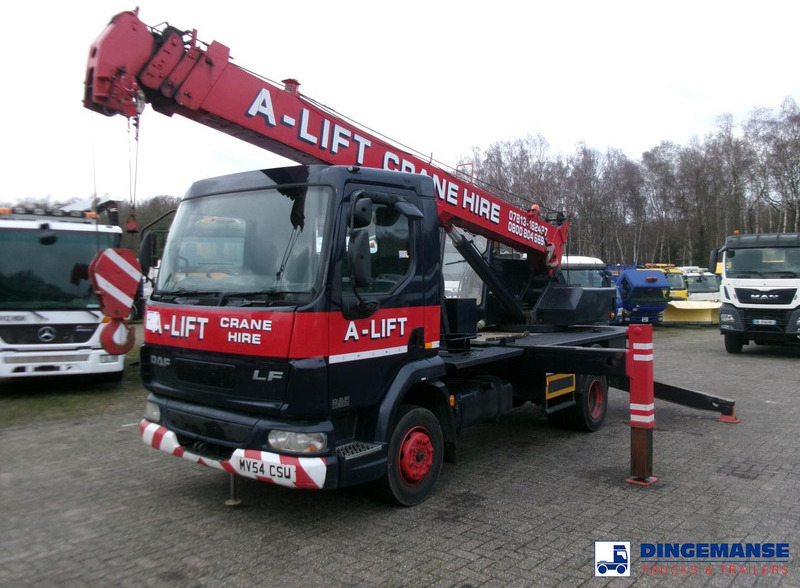 DAF LF 45.150 RHD Tadano TS-75 M crane 8 t - Camion grue: photos 1 DAF LF 45.150 RHD Tadano TS-75 M crane 8 t - Camion grue: photos 1