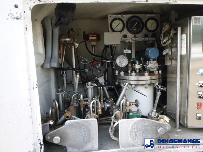 DAF LF 55.180 4x2 RHD ARGON gas truck 5.9 m3 en leasing occasion DAF LF 55.180 4x2 RHD ARGON gas truck 5.9 m3: photos 6 DAF LF 55.180 4x2 RHD ARGON gas truck 5.9 m3 en leasing occasion DAF LF 55.180 4x2 RHD ARGON gas truck 5.9 m3: photos 6