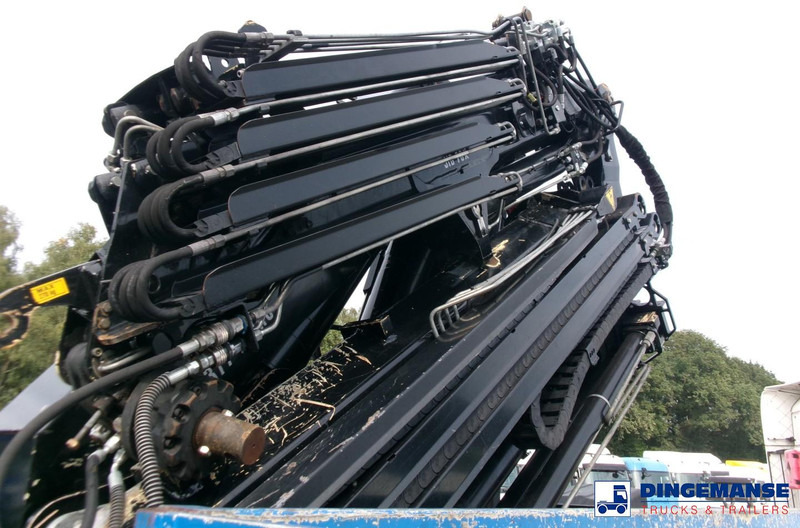 Iveco AD260T33 EEV 6X4 + Hiab 377 E5 Hipro Jib 70 X-4 - Camion grue: photos 5 Iveco AD260T33 EEV 6X4 + Hiab 377 E5 Hipro Jib 70 X-4 - Camion grue: photos 5