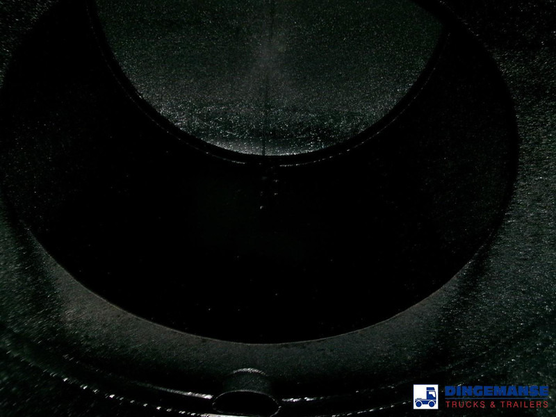 Semi-remorque citerne METALOVOUGA Bitumen / heavy oil tank inox 29 m3 / 1 comp: photos 13 Semi-remorque citerne METALOVOUGA Bitumen / heavy oil tank inox 29 m3 / 1 comp: photos 13