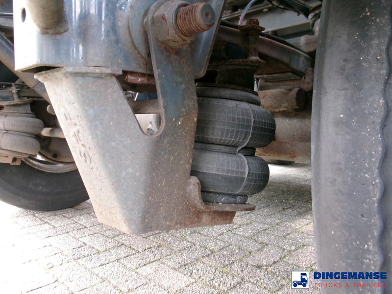 Semi-remorque citerne METALOVOUGA Bitumen / heavy oil tank inox 29 m3 / 1 comp: photos 6 Semi-remorque citerne METALOVOUGA Bitumen / heavy oil tank inox 29 m3 / 1 comp: photos 6