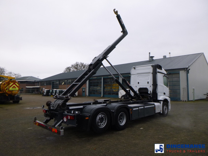 Mercedes-Benz Actros 2843 6x2 Hyva container hook 20t - Camion ampliroll: photos 4 Mercedes-Benz Actros 2843 6x2 Hyva container hook 20t - Camion ampliroll: photos 4