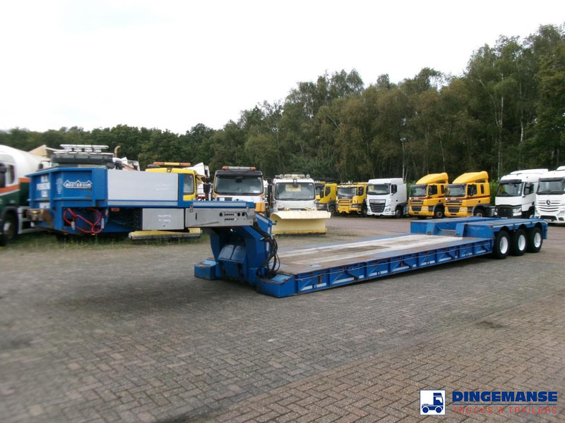 Nooteboom 3-axle lowbed trailer Euro 60-03 // 60 t - Semi-remorque surbaissé: photos 1 Nooteboom 3-axle lowbed trailer Euro 60-03 // 60 t - Semi-remorque surbaissé: photos 1